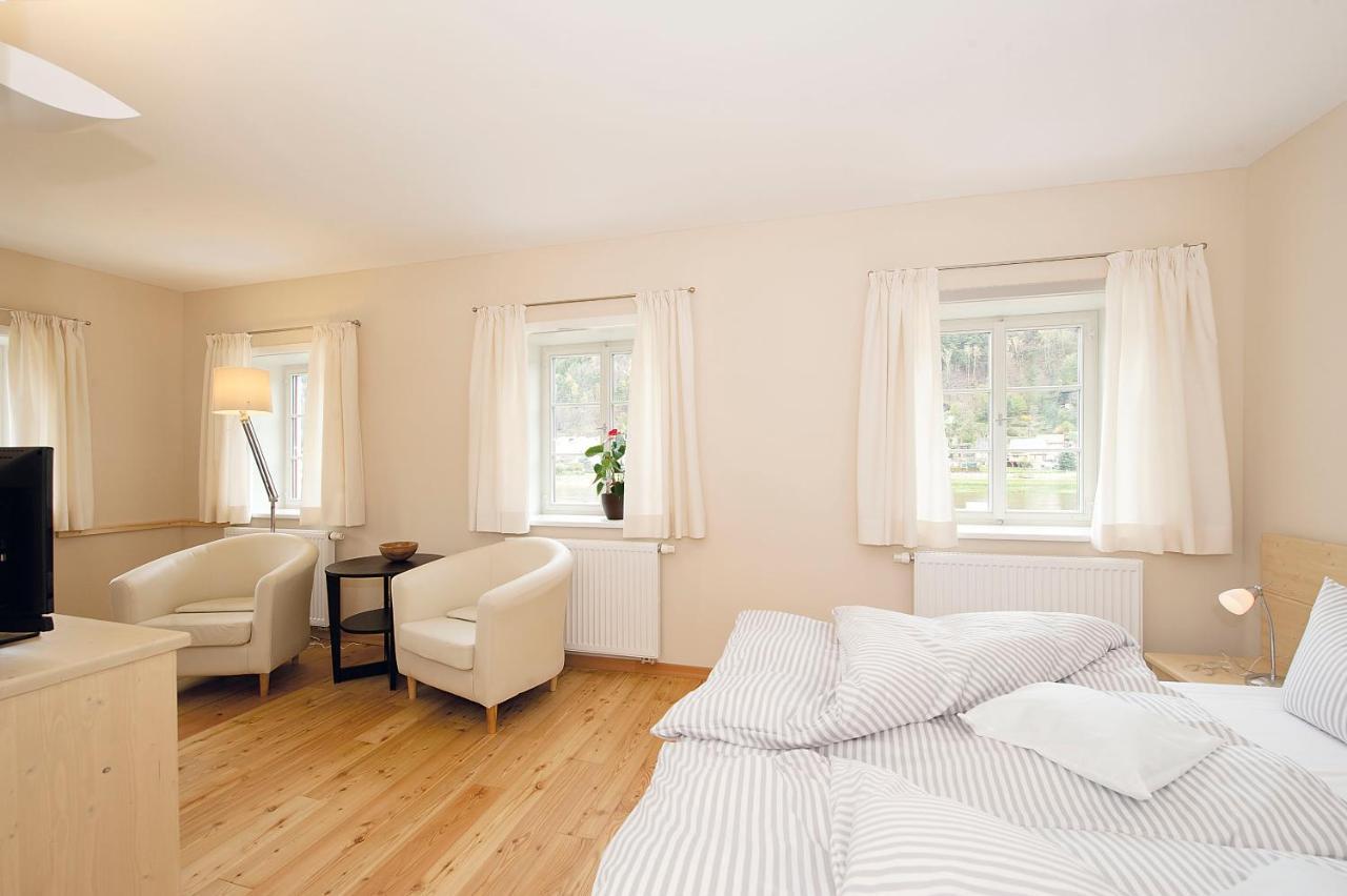 Faehrmannhaus Aparthotel Bad Schandau Buitenkant foto
